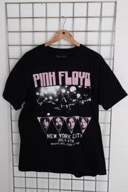 Daisy Street Licensed Relaxed T-Shirt With Pink Floyd New York Print