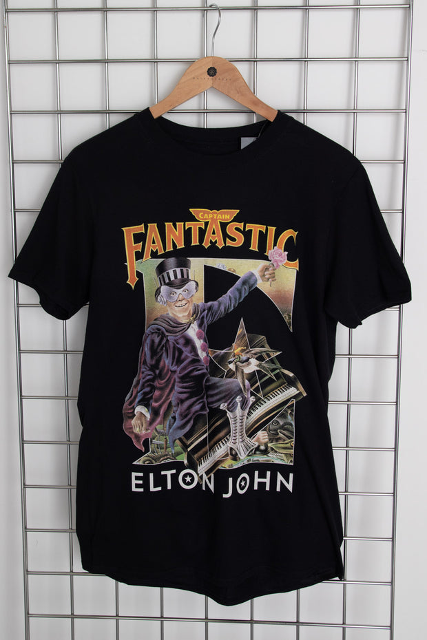 Daisy Street Licensed Relaxed T-Shirt With Elton John 'Captain Fantastic' Print