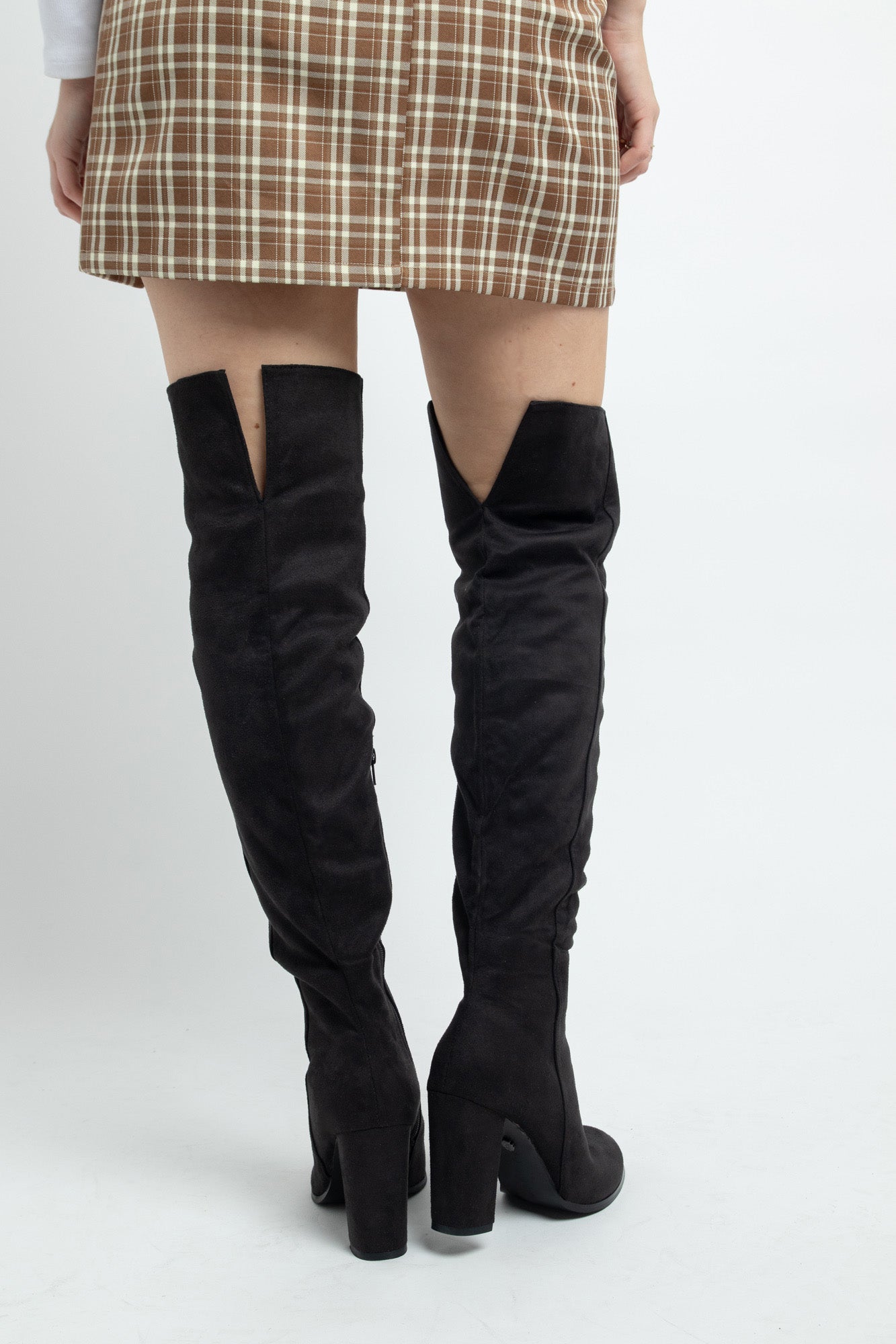 Daisy Street Black Heeled Over the Knee Boots in Faux Suede