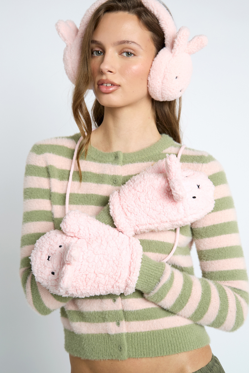 Miffy x Daisy St. Pink Borg Mittens
