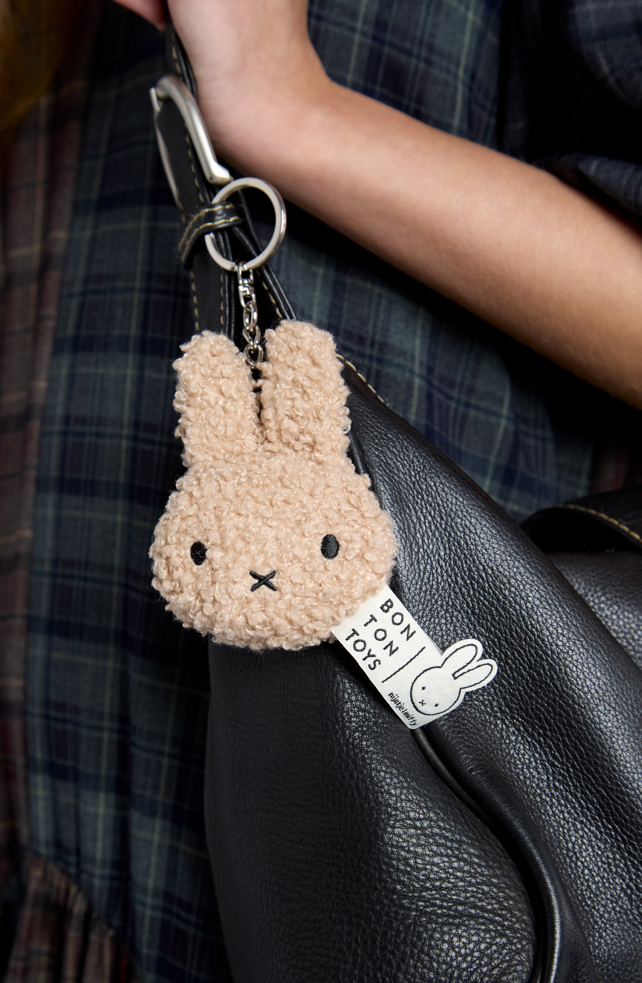 Miffy Borg Plushy Keychain – Daisy Street