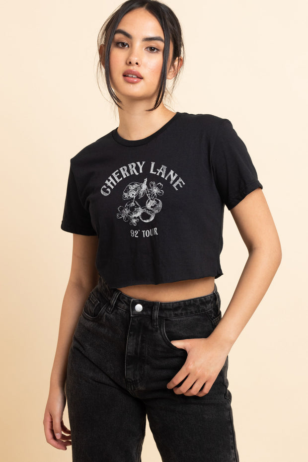 Daisy Street Regular Fit Crop T-Shirt with Cherry Lane Print