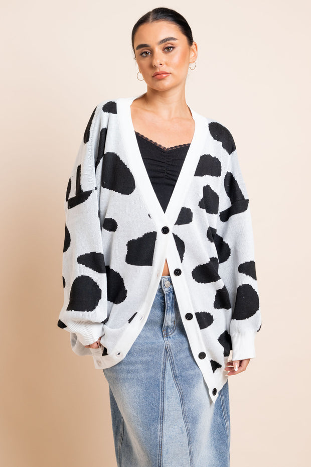 Daisy Street Plus Size Relaxed Cardigan in Dalmatian Spot Knit