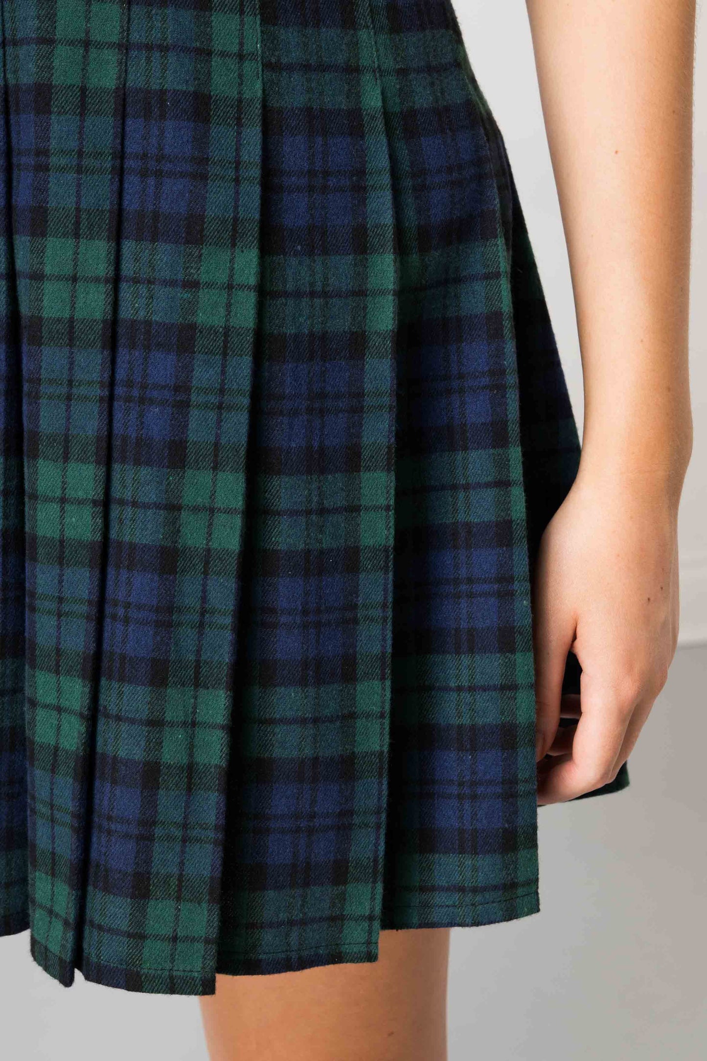 Daisy Street Tartan Pleated Mini Skirt in Green Navy Check