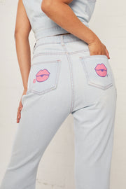 Daisy Street X Bratz Vintage Fit Flare Jeans in Light Wash Denim
