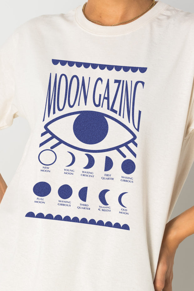 Daisy Street Relaxed T-Shirt with Moon Gazing Print