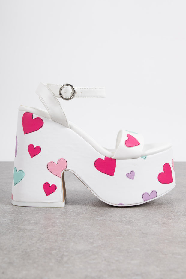 Daisy Street Platform Heeled Sandals in White with Heart Print