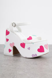Daisy Street Platform Heeled Sandals in White with Heart Print