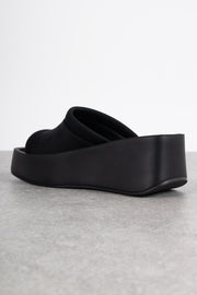 Daisy Street Chunky Sole Sandals in Black