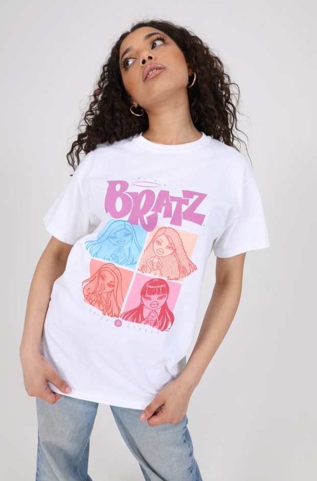 Daisy Street X Bratz Relaxed T-Shirt with Monochromatic Group in Multi